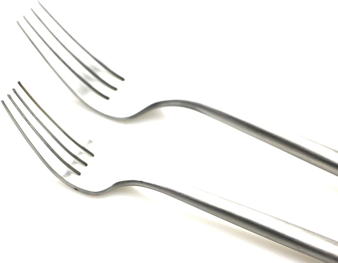 Gugrida 5 Pieces Matte Silver Flatware Set, 18/10 Stainless Steel Cutlery Sets Including Knife Fork Spoon w/Dessert Fork Teaspoon, Silverware Sets Service for 1