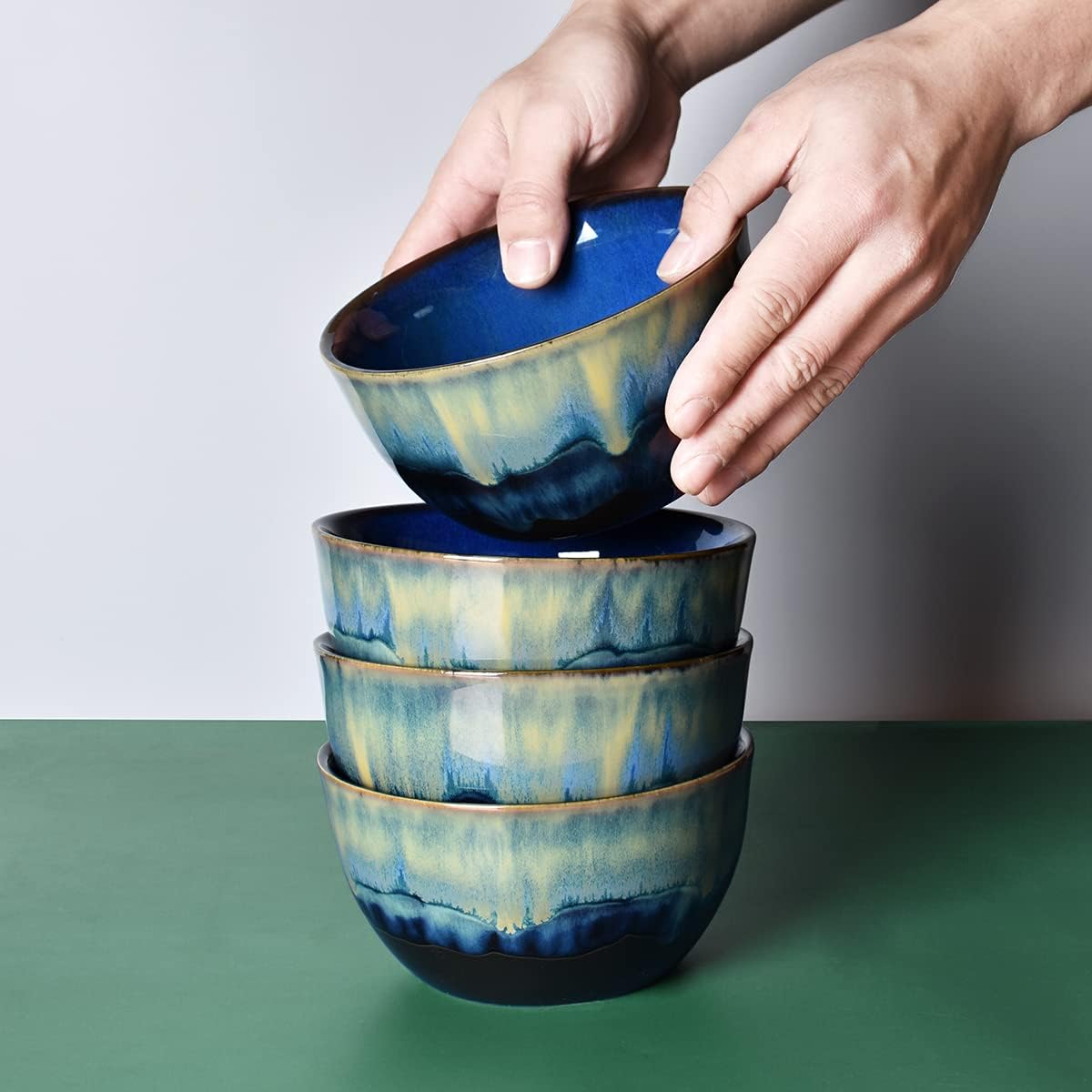 Bosmarlin Stoneware Cereal Bowls Set of 4, 26 Oz, Blue Soup Bowls for Oatmeal, Salad, Dishwasher and Microwave Safe, Reactive Glaze (26 Oz, Deep Blue)