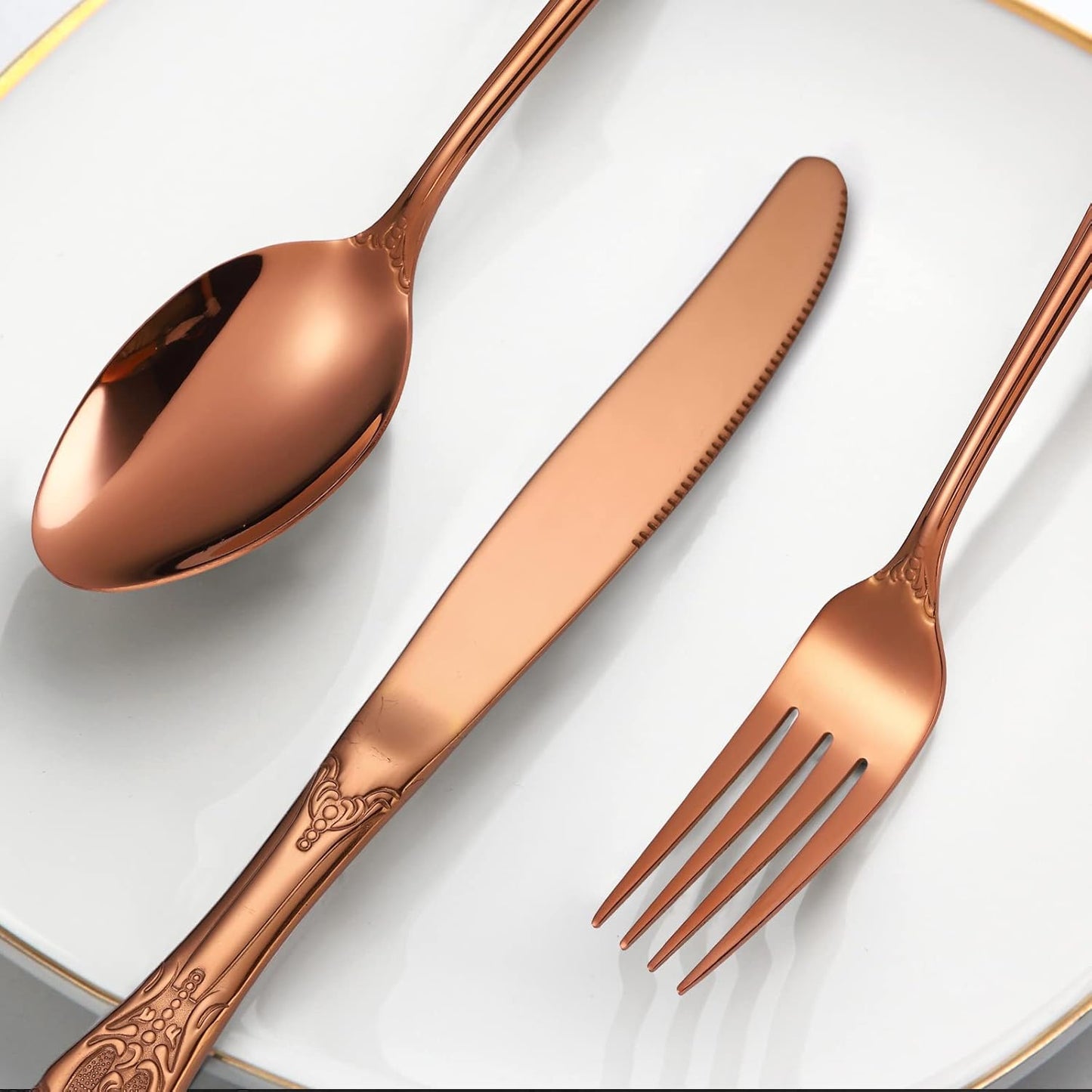 Royal Flatware Set for 4 Copper/Rose Gold Silverware Stainless Steel Cutlery 20 Piece With Vintage Relief Deisgn Kitchen Utensils Retro Forks Spoons Knives Parties Daily Use
