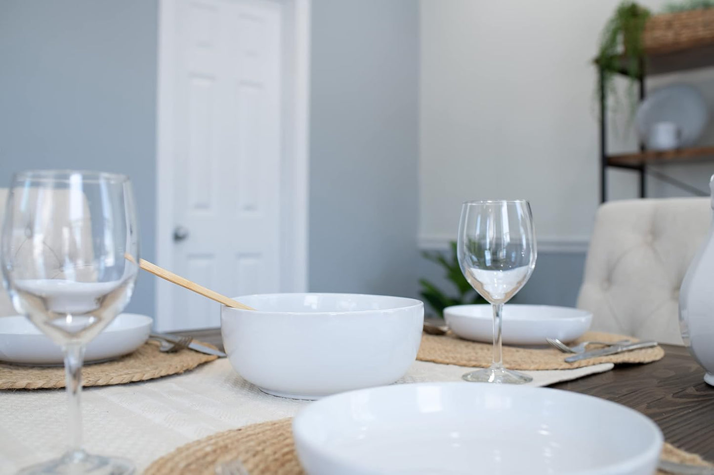 Elanze Designs Bistro Glossy Ceramic 8.5 inch Large Serving Bowls Set of 2 - Perfect for Multiple Everyday Uses: Pasta, Salad, Ramen, Soup, Popcorn, Noodles, Cereal and Mixing Bowls, White