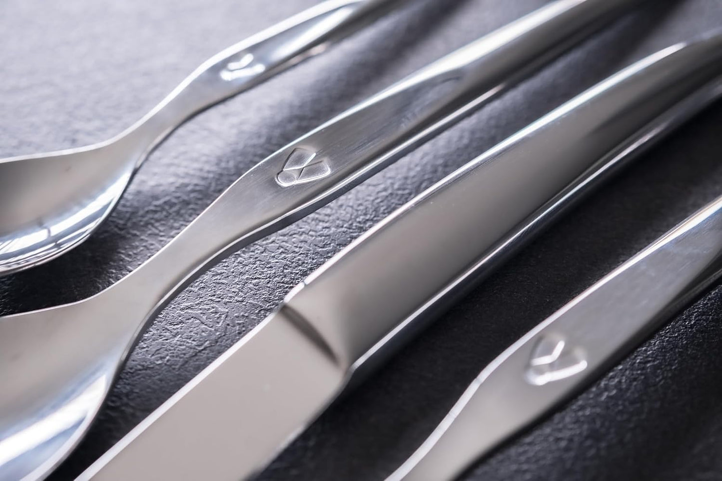 Laguiole Heritage Dinnerware Set; Luxury French Flatware in Premium Stainless Steel; Features Knives, Forks, Spoons with Ergonomic Handles; Dishwasher Safe; 4 Person Sets; Silver, 16-Piece