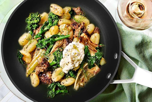 MsMk 12 1/2 inch Non Stick Frying Pan with Lid,Titanium and Ceramic Nonstick Large Skillet,Stay-Cool Handle,Scratch-resistant,Non-Toxic,Induction,Dishwasher Safe, Oven Safe to 700°F