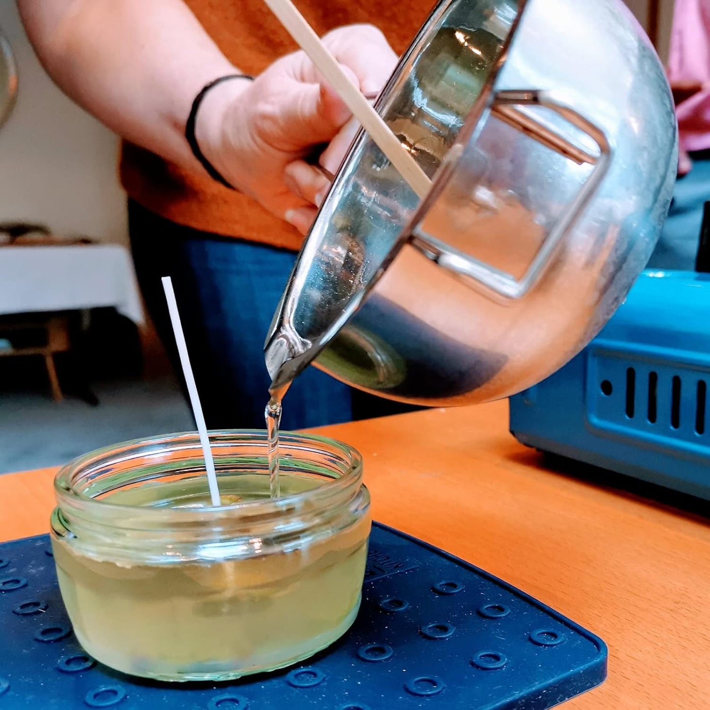 MECCANIXITY Double Boiler Pot 600ml 304 Stainless Steel with Red Heat Resistant Handle for Candle Making