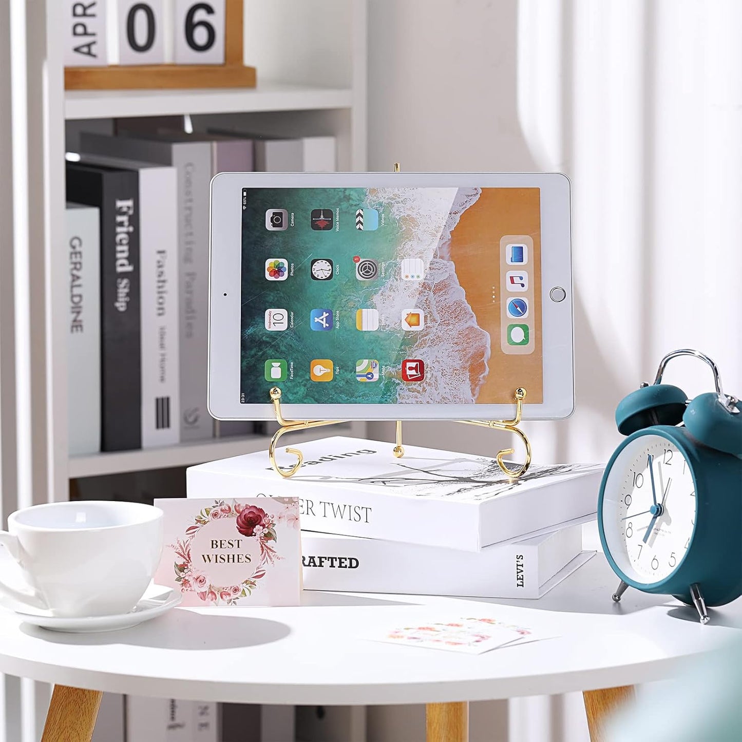 10 Pack 8 Inch Iron Plate Stands for Display, Plate Holder Display Stand, Gold Easel Stands for Photo, Picture Frame, Decorative Plate, Dish, Book and Tabletop Art (Gold, 8 Inch)