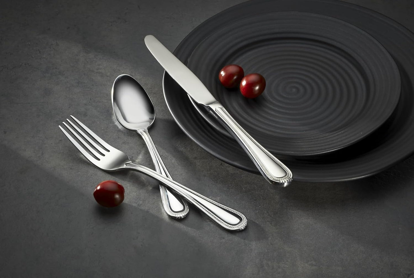 Oneida Silverware Set For 8, Countess 45-Piece Everyday Flatware Set with Serving Utensils, Service For 8, Bead Pearl, 18/0 Stainless Steel, Dishwasher Safe,Knives Spoons & Forks Set (Silver 45 Piece)