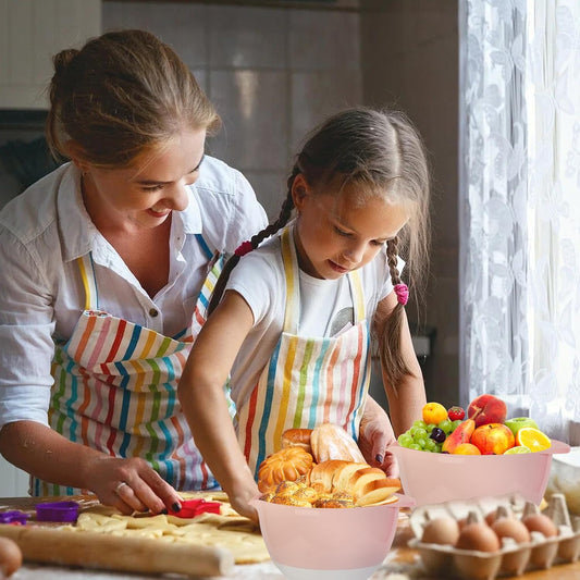 3 Mixing Bowls Set with Lids,Pour Spout and TPR Bottom, Plastic Nesting Bowl Use for Kitchen Cooking-Prep,Serving,Baking Bread Cake,Pancake,Waffle,Non-slip,Dishwasher Safe,3Qt,2Qt,1.5Qt,Pink