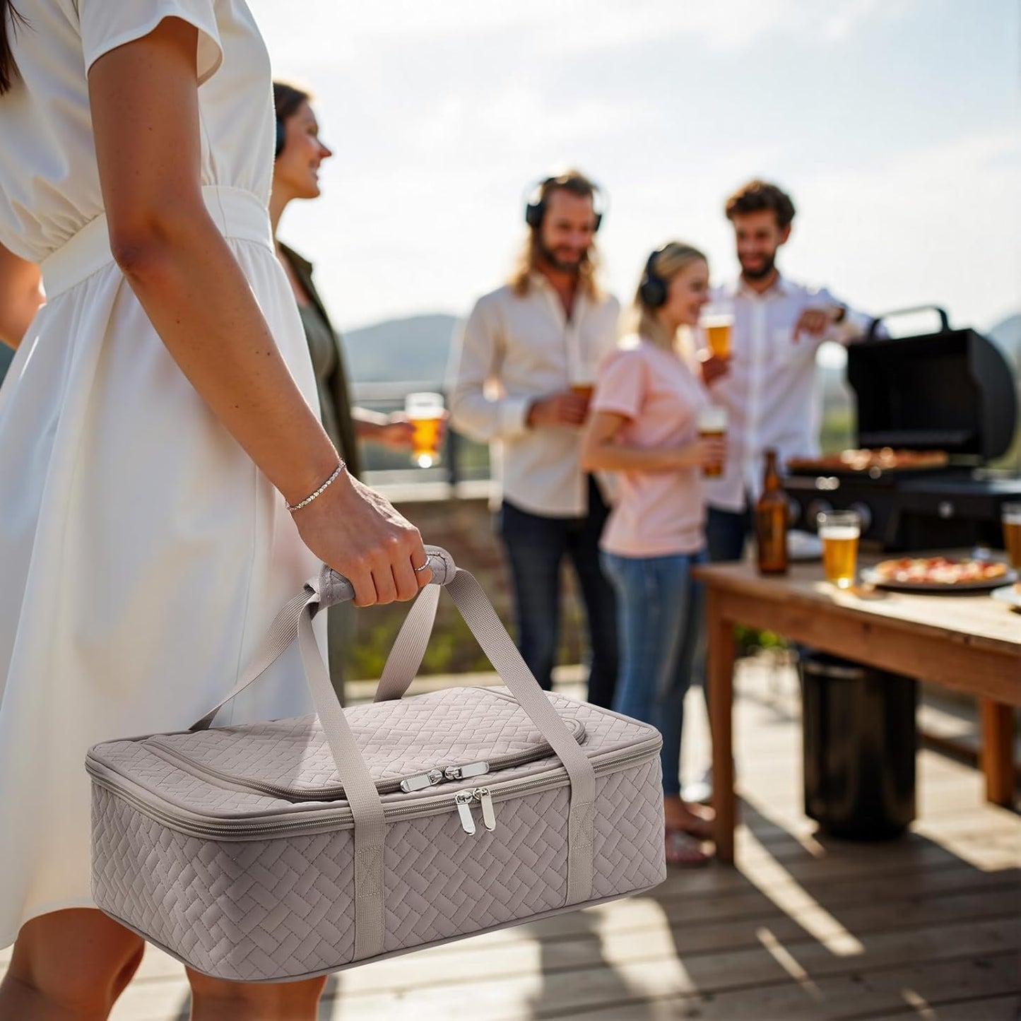 Insulated Casserole Carrier - Portable Casserole Carrier for Hot or Cold Food, Lasagna Holder for Parties,Picnic,Cookouts,Traveling - Fits 9" x 13" Baking Dish (Grey)