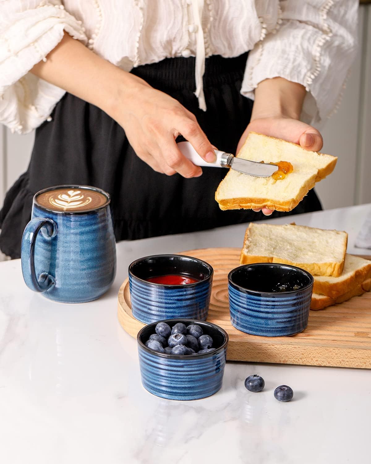 Hasense 6 oz Ramekins for Baking,Ceramic Souffle Dish Oven Safe Set of 6,Porcelain Dipping Sauce Bowls for Pudding, Creme Brulee, Souffle, Serving Dip, Custard, Ice Cream(Blue)