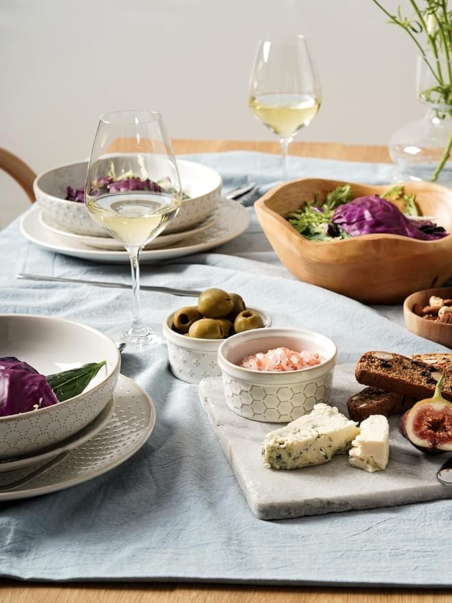 LE TAUCI Ramekins Oven Safe with Lids, 4 oz Charcuterie Boards Bowls Set for Creme brulee, Souffle, Dipping Sauces, Ceramic Food Storage Containers - 3.8 inch, Set of 4, Arctic White