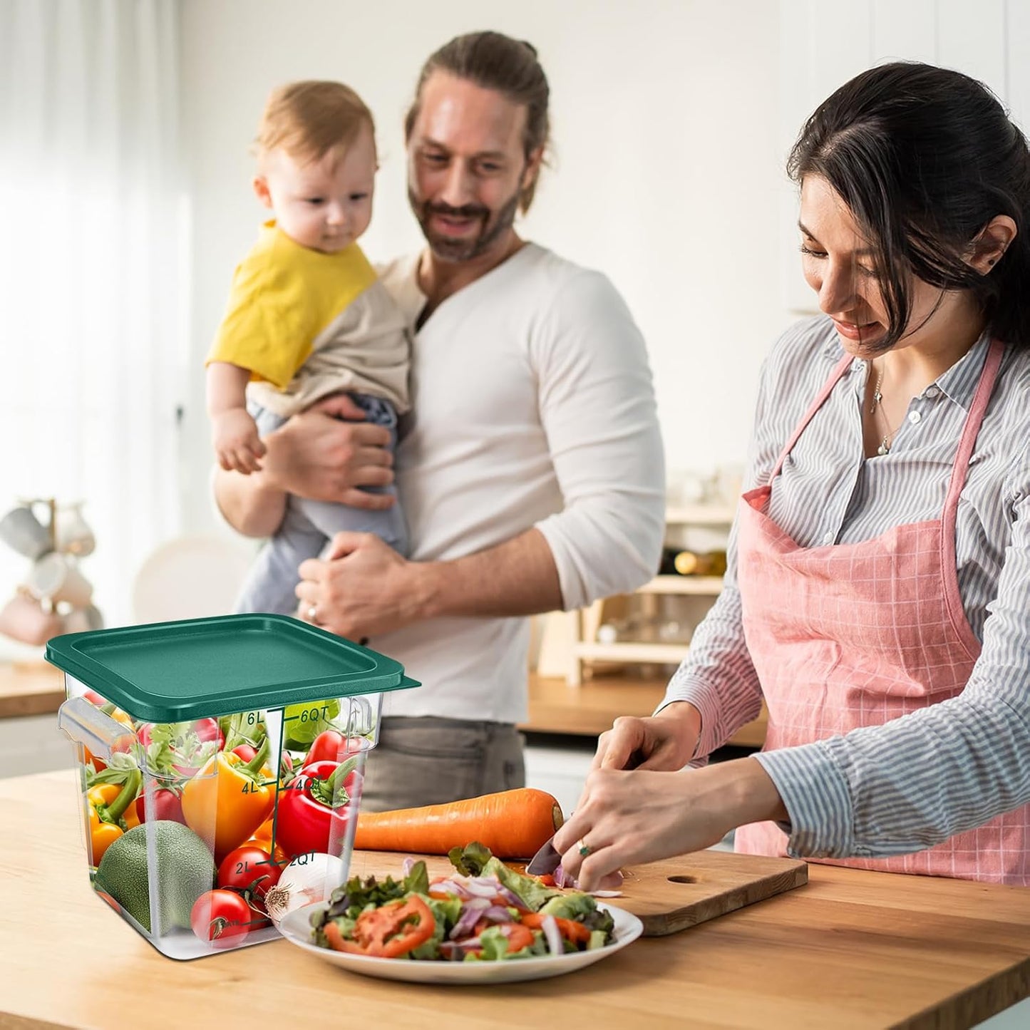 Suclain 8 Pack 4 QT and 6 QT Food Storage Containers with Lids Scales Handles Square Clear Restaurant Food Storage Containers Polycarbonate Commercial Grade for Kitchen Marinating Meat Dough(Green)