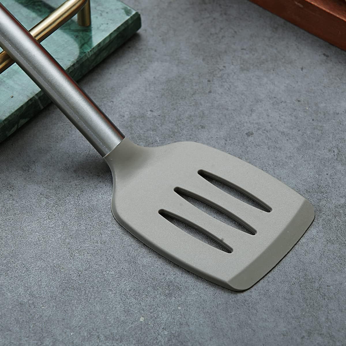 Berglander Spatulas, Non-stick Silicone Slotted Turner Turner For Cooking, Kitchen Spatula Barbecue Spatulas, Dishwasher Safe, Easy to Clean