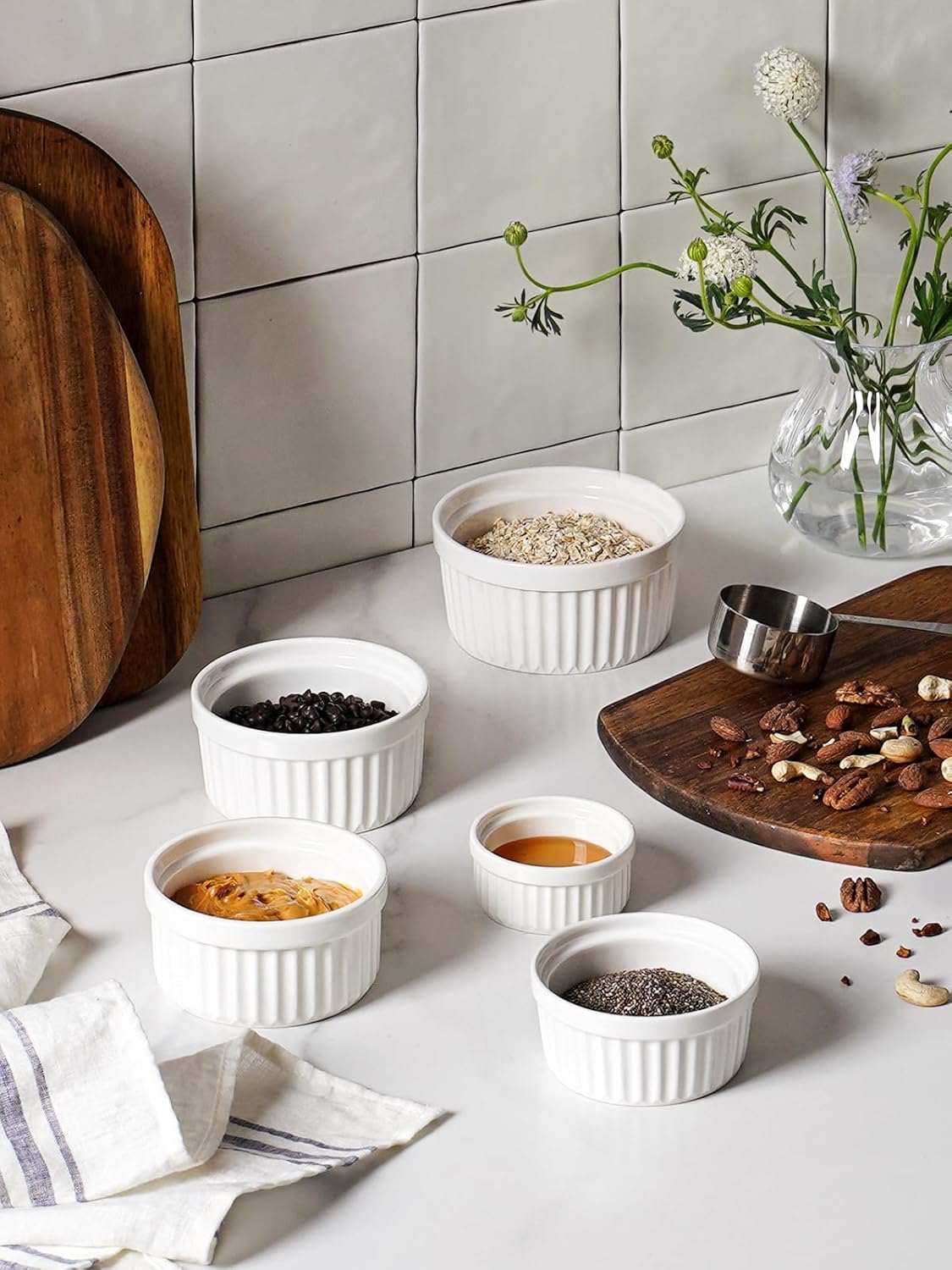 LE TAUCI Ramekins 6 OZ, Ceramic Souffle Dishes, Oven Safe Custard Cups for Baking, Creme Brulee, Pudding, Dessert, Microwave & Dishwasher Safe, Set of 6, White