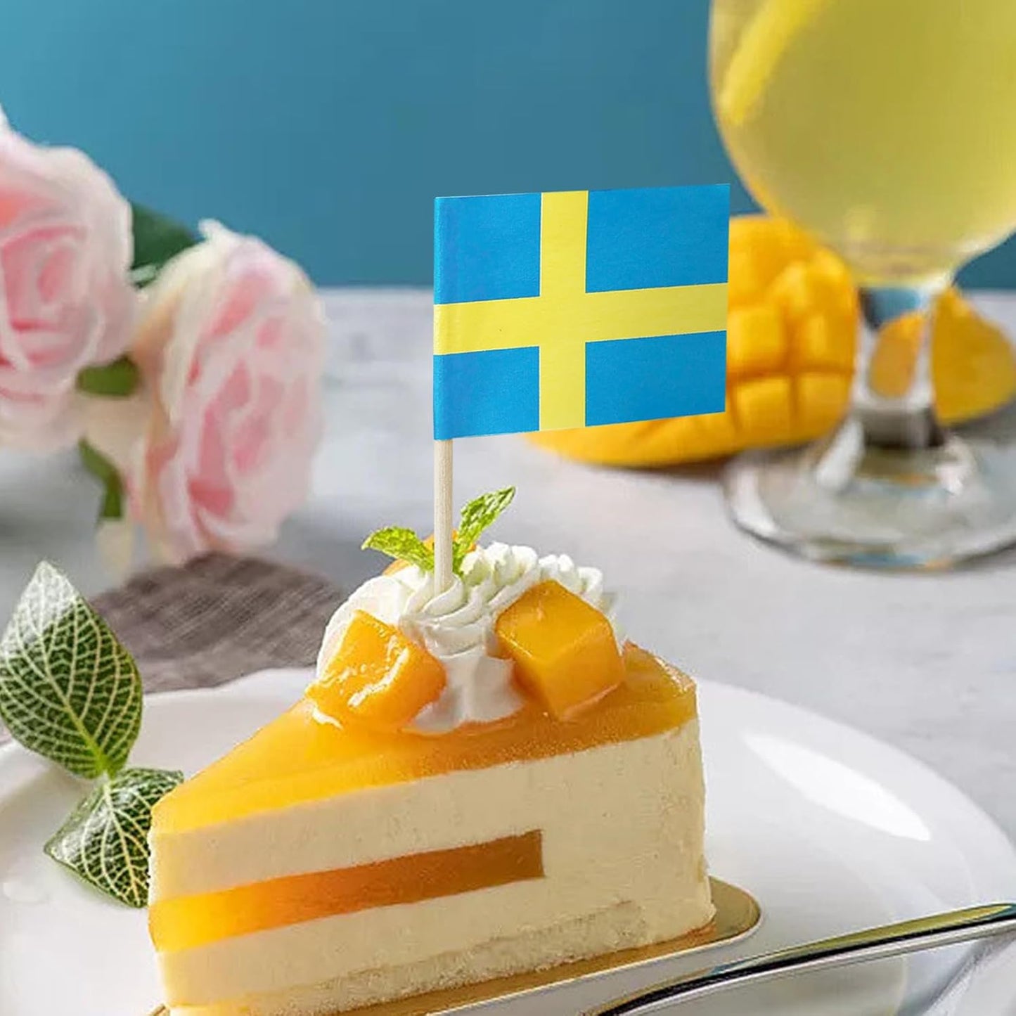 100PCS Sweden Swedish Toothpick Flags Decorations Small Cupcake Toppers Cocktail Food Flags