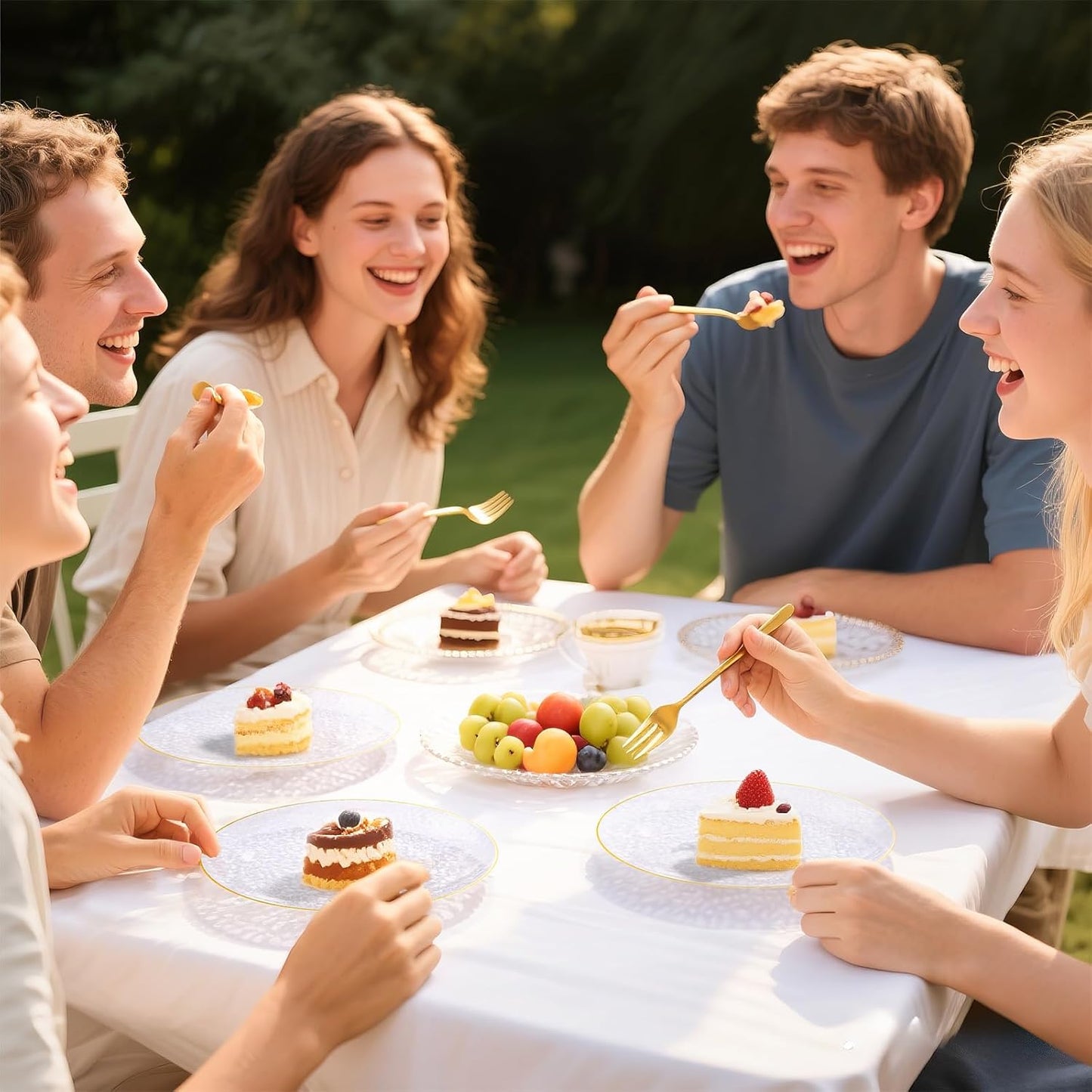 Rubtlamp 200 Pcs Clear Dessert Plates 7" with Forks 7.6",Clear Plastic Cake/Appetizer Platos, Dessert Plates Disposable, Hammered Party Platos Include 100platos and 100forks for Party&Birthday