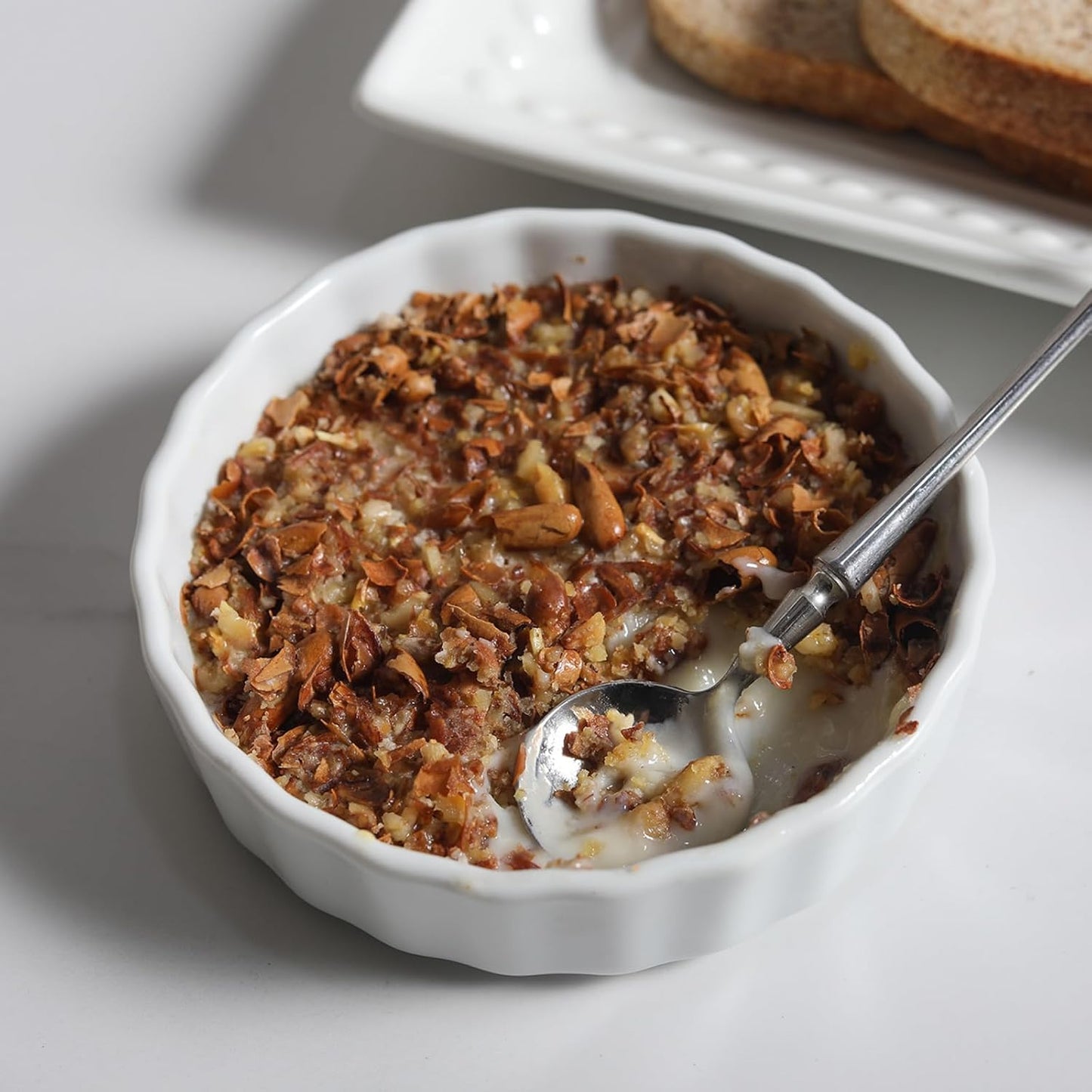 6oz Creme Brulee Ramekins Set of 4 - Ceramic Baking Dishes, Non-Stick Porcelain Pie Dish, Wave Round Baking Dish for Dessert, Pie, Tart, Souffles, Appetizers, Oven and Dishwasher Safe