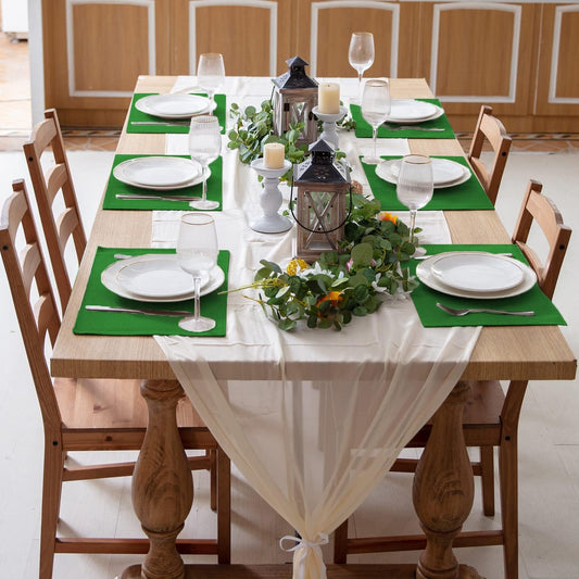 Cloth Green Placemats Set of 8, Linen Type Fabric Placemats Machine Washable Heat Resistant Placemats Polyester Place Mats for Halloween, Thanksgiving and Christmas Dining Table (Forest Green)