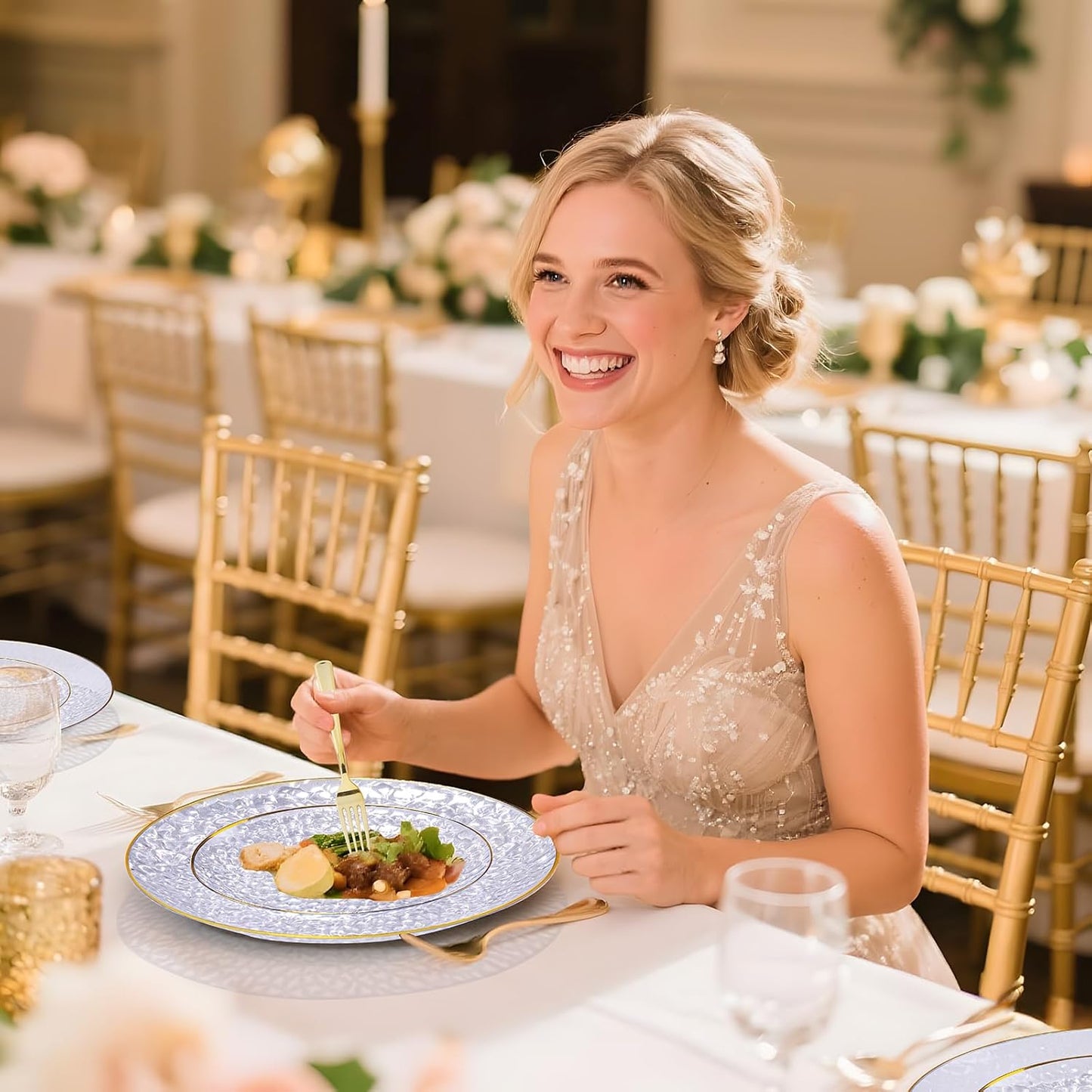 DaYammi 175PCS Clear Gold Plastic Dinnerware Set, Thanksgiving Plates Disposable Hammered Disposable Plates for Party, Include: 25 Dinner Plates 25 Dessert Plates 75 Gold Silverware 25 Napkins 25 Cups