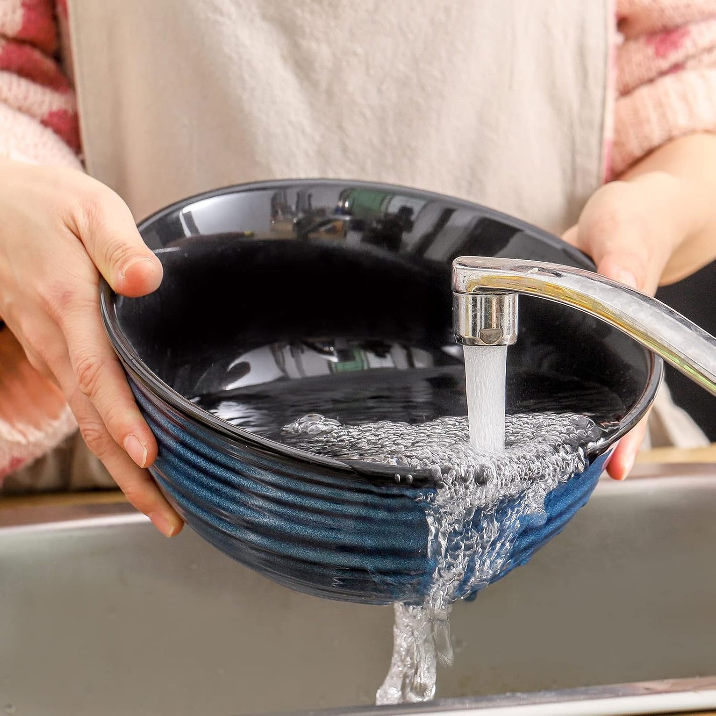 Hasense Serving Bowls, 60 Ounces Ceramic Salad Pasta Soup Bowls, 8.5 inch Large Bowls for Kitchen Ramen Pho Fruit Cereal Popcorn, Microwave and Dishwasher Safe, Set of 2, Blue