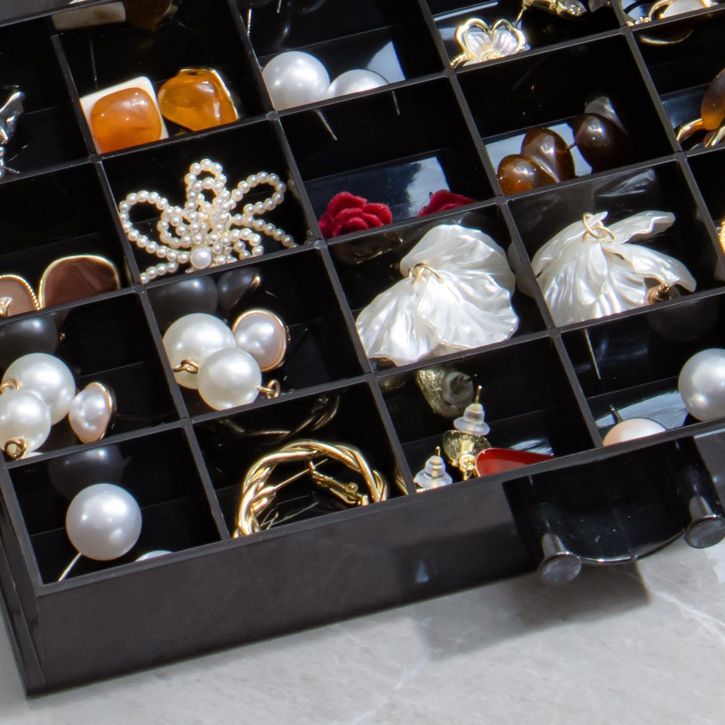 Earring Storage Box Organizer, Acrylic Jewelry Storage Box Holder 5 Drawers Transparent Jewelry Display Stand with 120 Small Compartments Gift Boxes for Women Girls (Black)