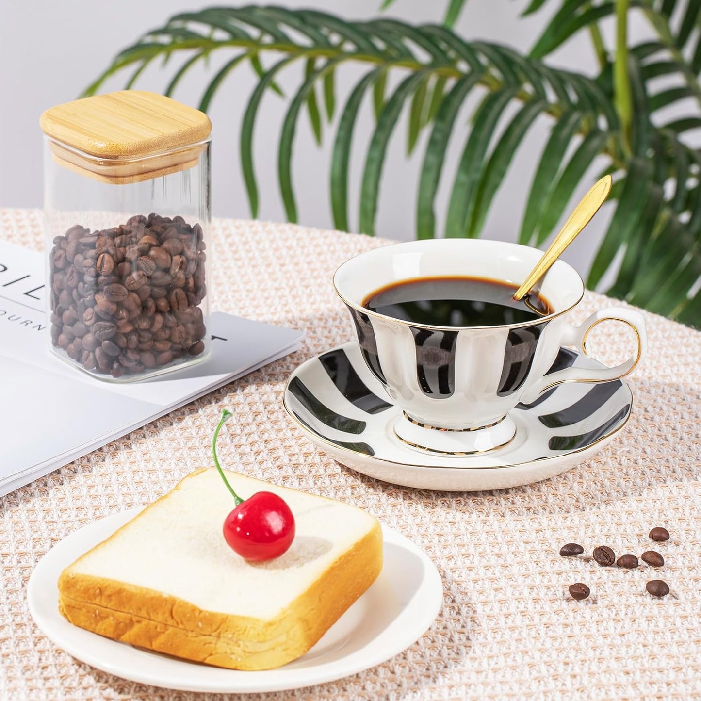 3-Piece Checkered Coffee Cup and Saucer Set with Spoon, 7oz Bone China Porcelain, Black-and-White Vintage Mug Set for Home Office and Afternoon Tea, Elegant Gift Choice