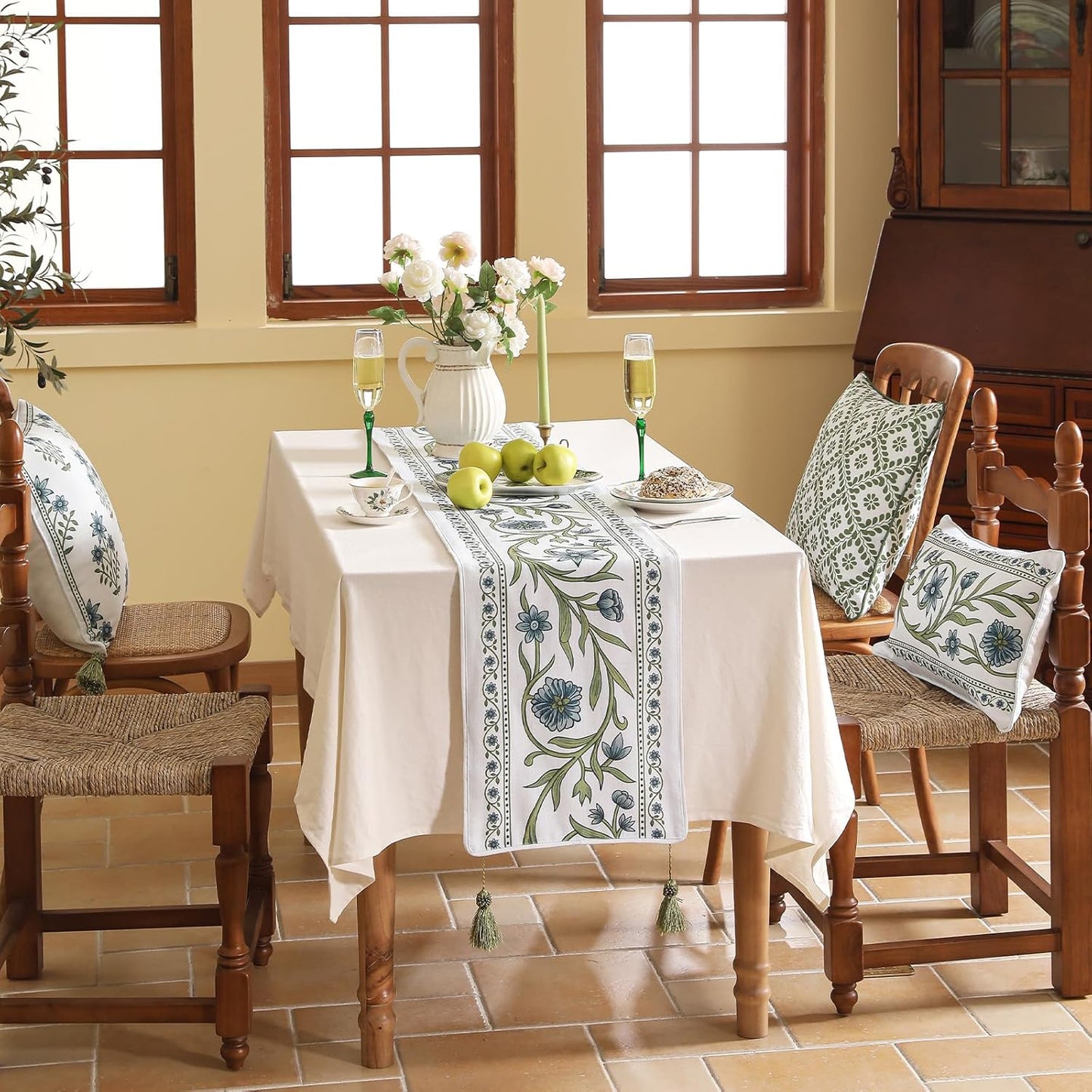 ISAENNE Designer Elegant Linen Extra Long Table Runner 118 Inches,Vintage Blue Floral Pattern Decor Table Runners for Dining Tables,Kitchen Tables,Thanksgiving,Christmas,12"*118"-Mosella E