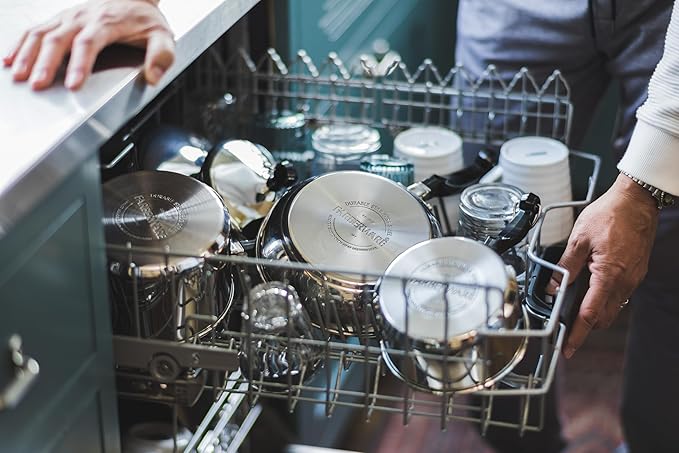 Farberware Classic Stainless Steel 8-Quart Stockpot with Lid, Stainless Steel Pot with Lid, Silver