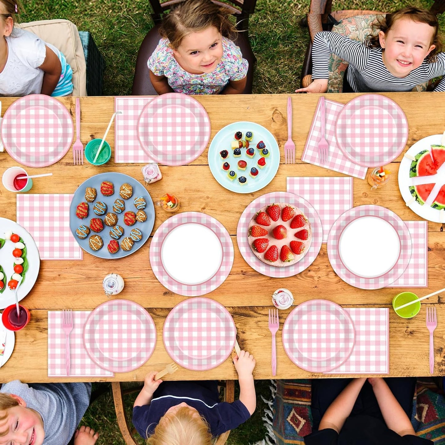 ZOIIWA 200 PCS Pink Gingham Tableware Disposable Pink And White Checkered Party Supplies Dinnerware Set Plaid Plates Outdoor Supplies Girls Barbecue Picnic Birthday Party Decoration Serve 50 guest