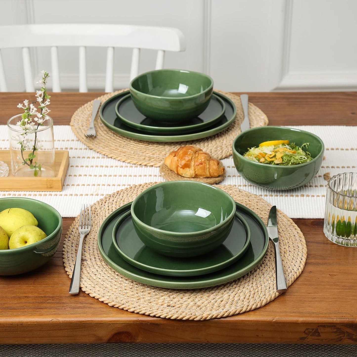 Vicrays Ceramic 12 Pieces Dinnerware Set - Dinner Plates Salad Plates Cereal Bowls Set Service for 4 - Scratch Resistant Microwave Oven Dishwasher Safe - Green