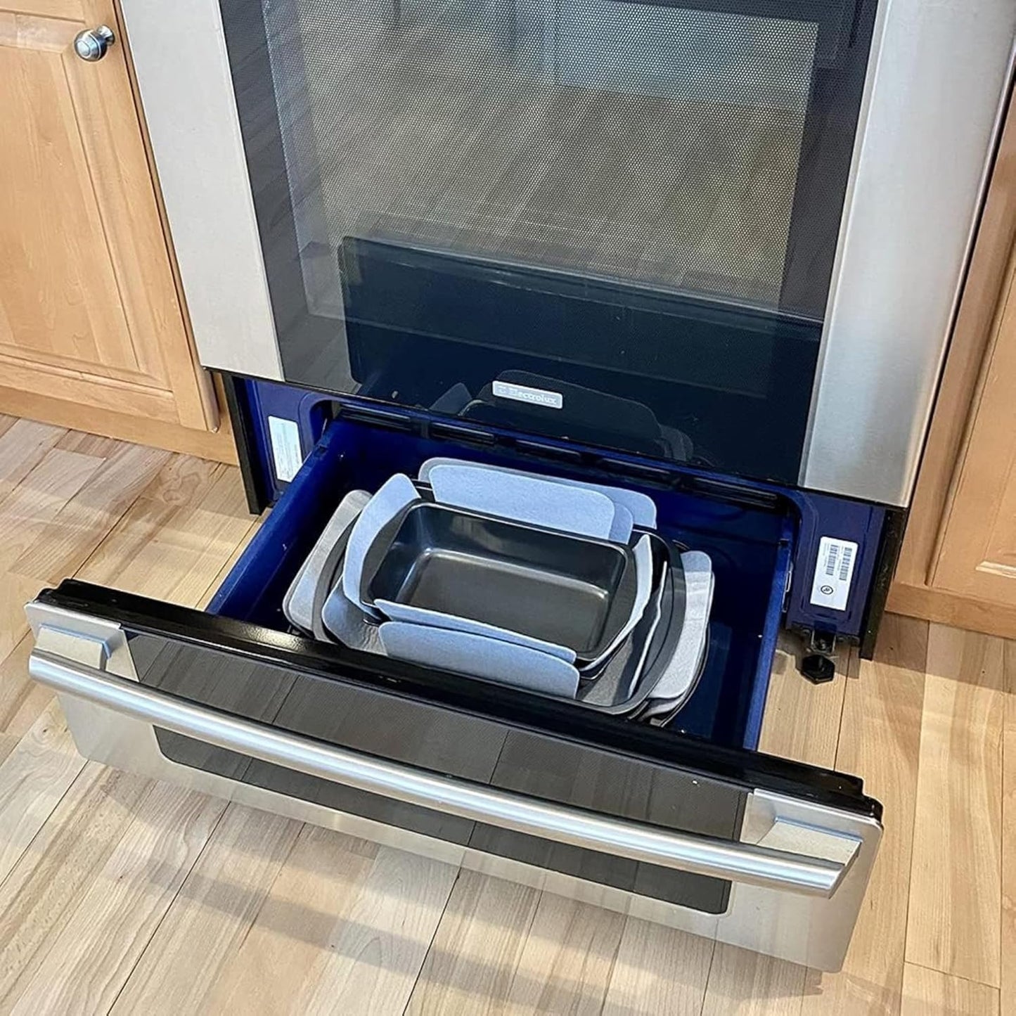 Evelots Bakeware/Cookware Scratch Protectors-Pots/Pan/Dish Dividers-Set of 12 - Two Large Sizes-Extra Thick Felt - Prevent Chips and Cracks When Stacking