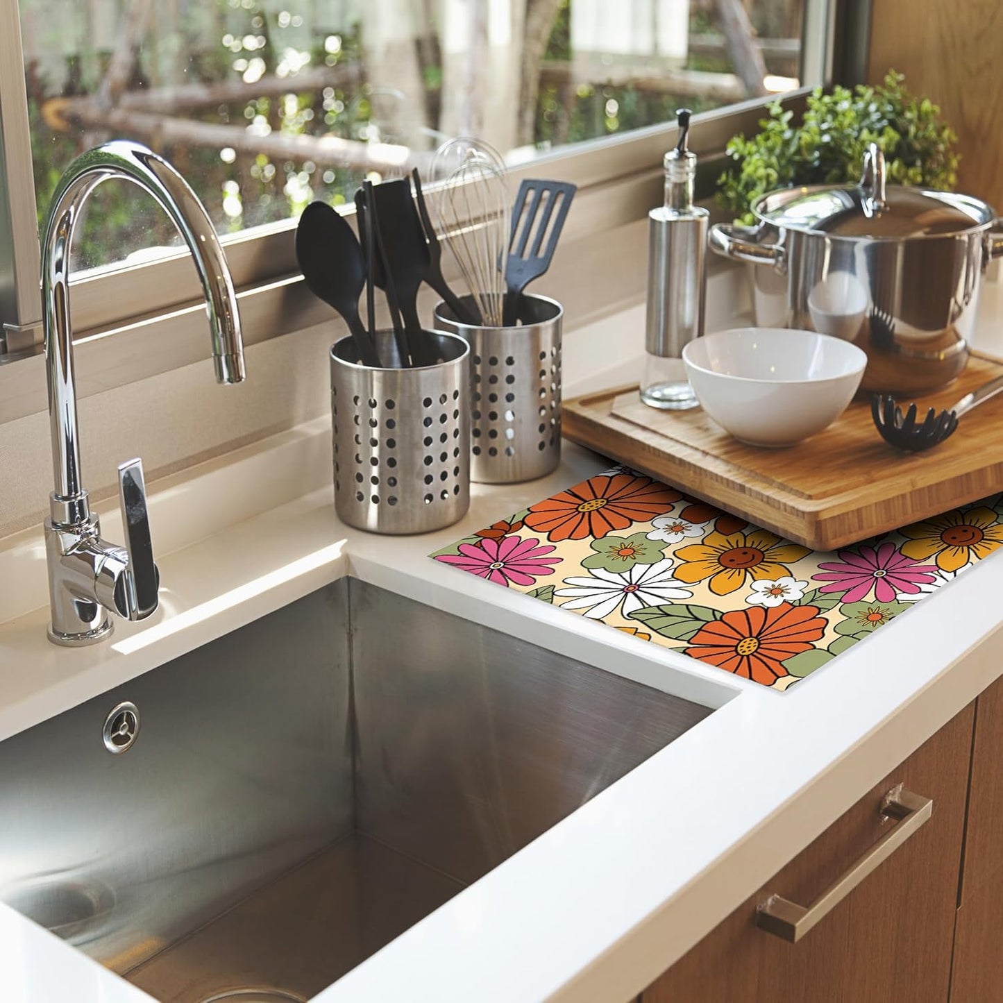 Retro 70s Groovy Flowers Dish Drying Mats 18x24 Inch,Daisy Boho Dish Pad Drying Rack Mat for Kitchen Counter Ultra Absorbent Microfiber Dishware Coffee Maker Bar Countertop Decor