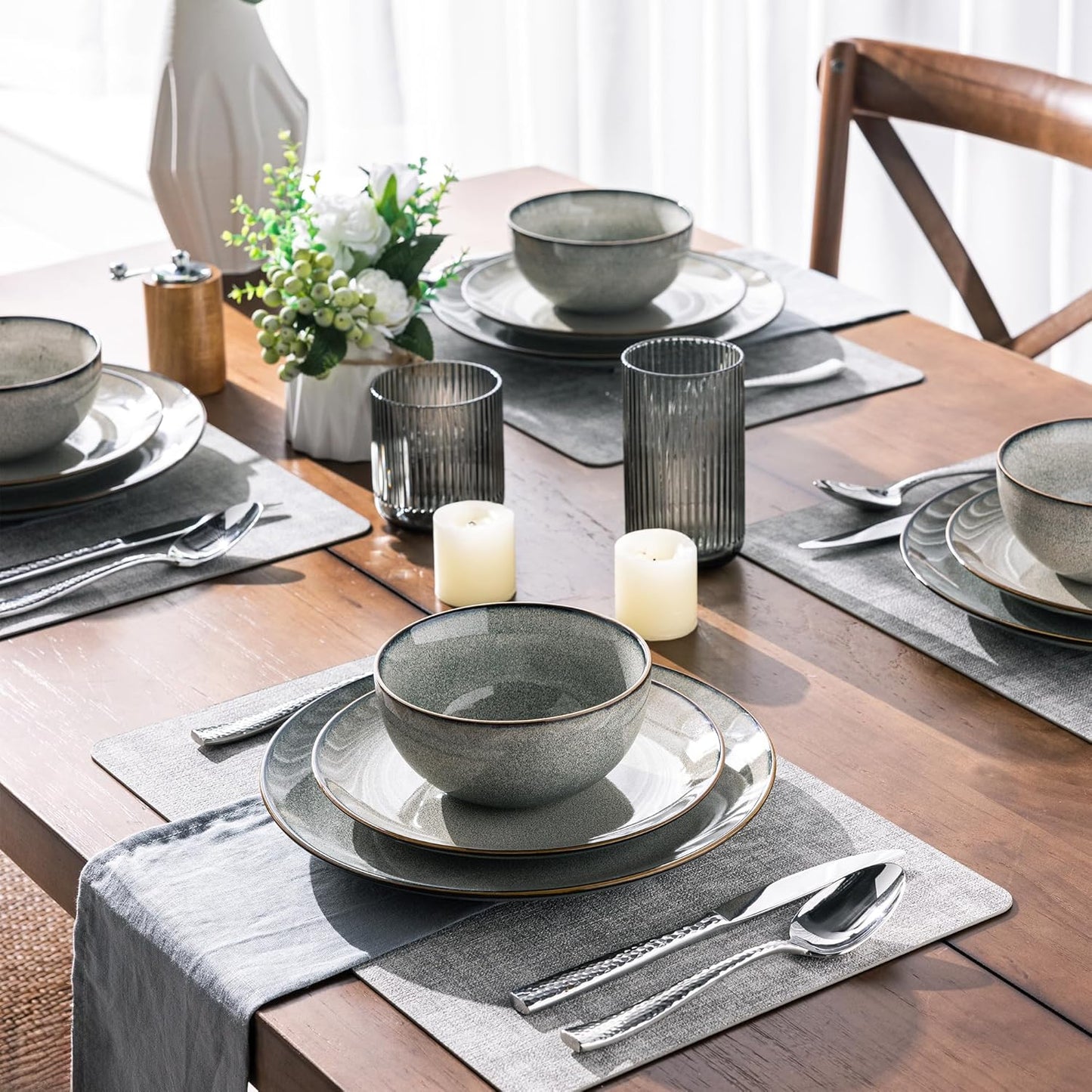 GBHOME 24 Pieces Ceramic Dinnerware Sets for 6, Stoneware Plates and Bowls Set with Reactive Glaze, Scratch Resistant Stoneware Dishes Set, Dishwasher & Microwave Safe