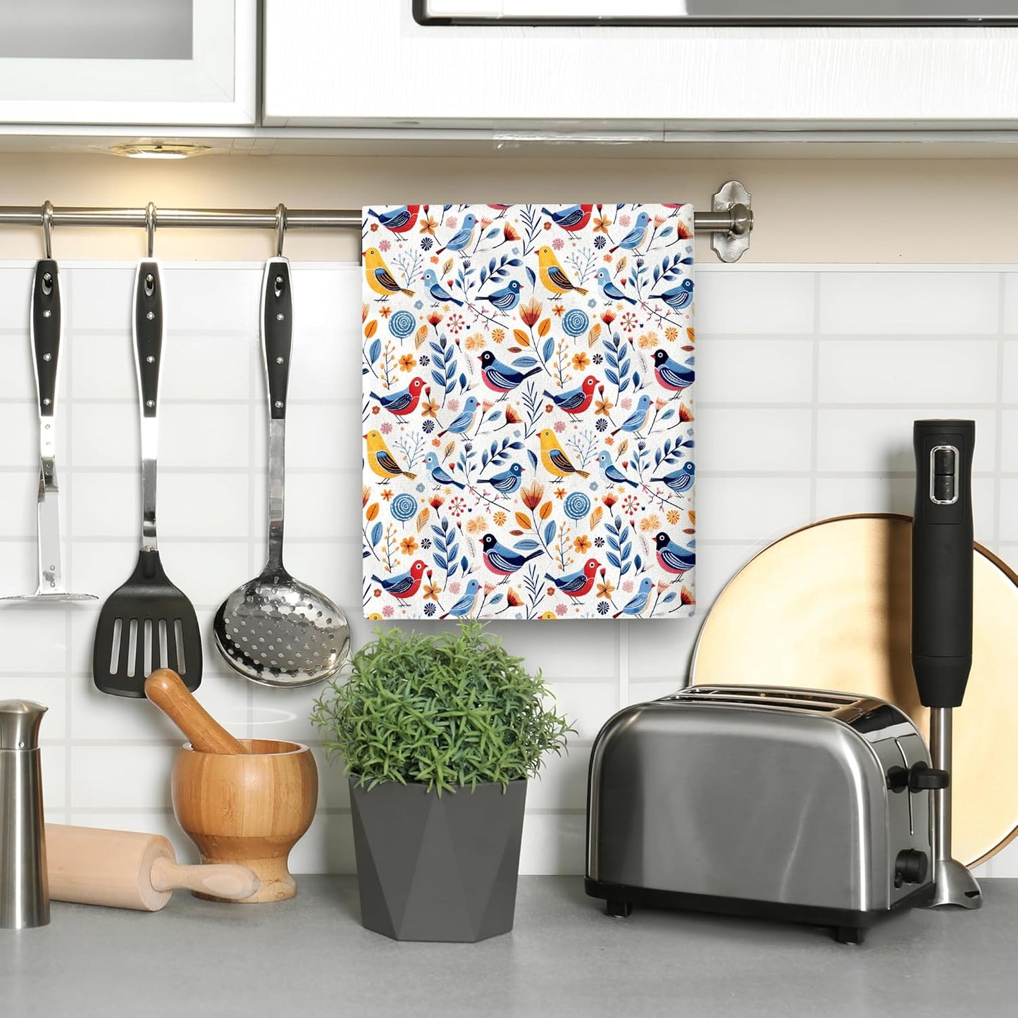 Floral Birds Kitchen Towels Decorative Set of 2 with Hanging Loop, Absorbent Spring Summer Dish Towels for Kitchen,Birds Lover Gifts Farmhouse Tea Towels Hand Towels for Kitchen Decor