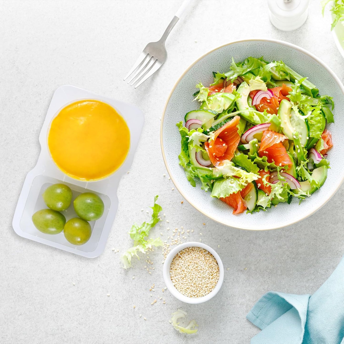 40 Pack 4.5 Oz Double Compartment Condiment Container With Lids, Disposable Sauce Container, Clear Plastic Snack Containers