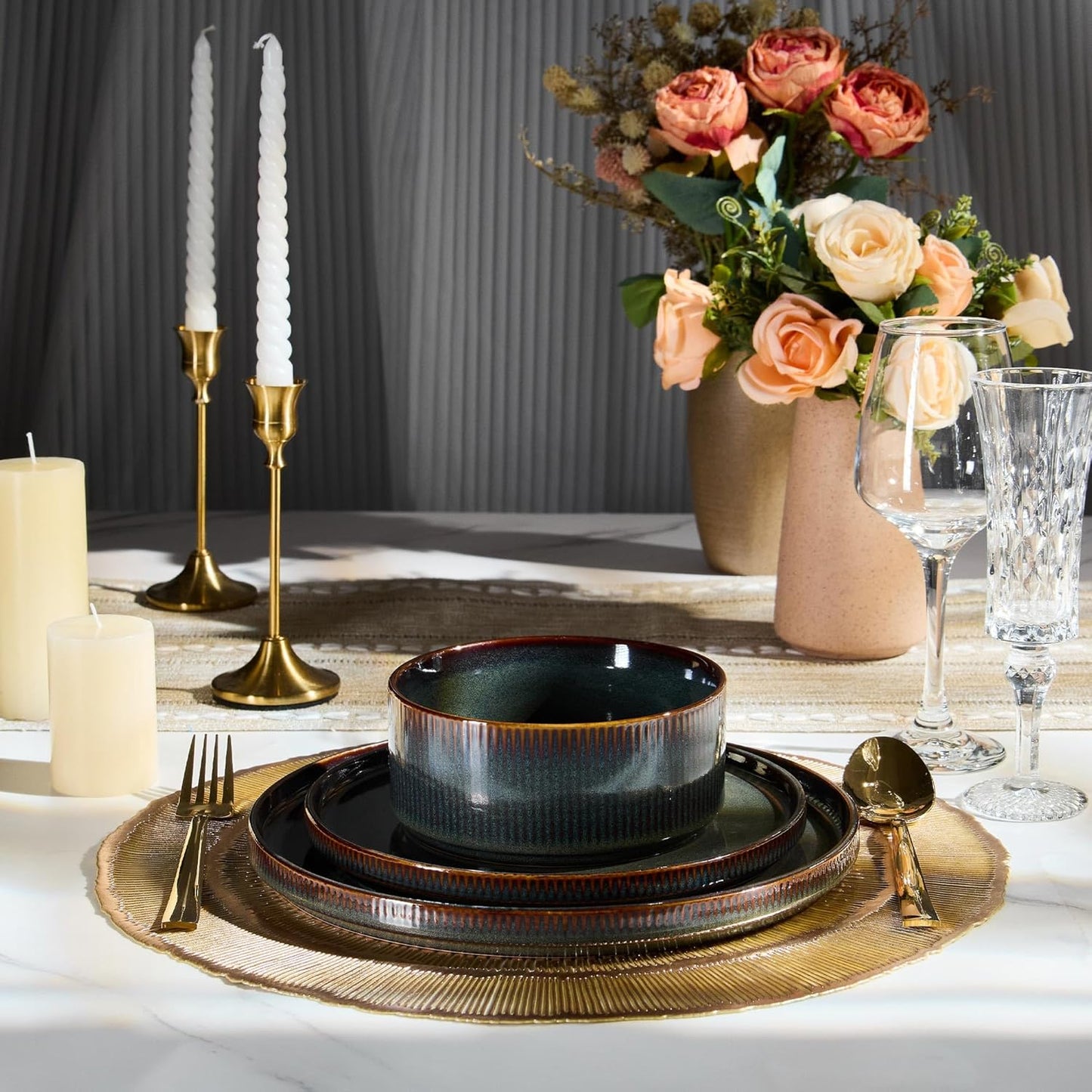 E-far Stoneware Dinnerware Sets, 18-Pieces Modern Plates and Bowls Sets, Kitchen Dinning Porcelain Dishes Set for 6, Chip & Scratch Resistant, Dishwasher & Microwave Safe, Blackish Green