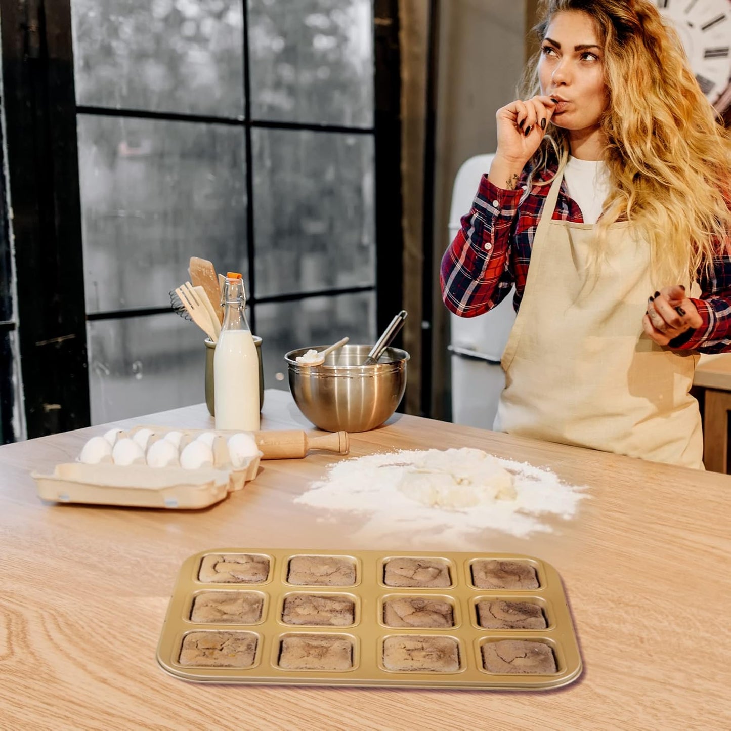 Tiawudi 2 Pack Brownie Pan, Non-stick Bakeware for Bread and Loaf, Heavy Duty Carbon Steel Mini Muffin Pan, 12-Cavity