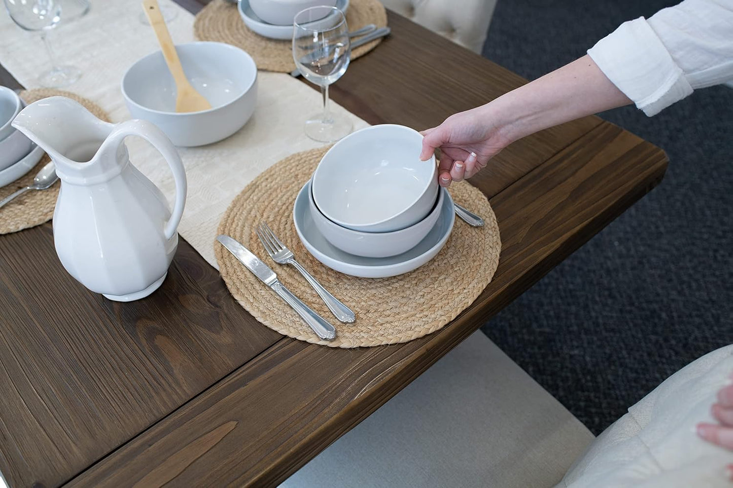 Elanze Designs Bistro Glossy Ceramic 7 inch Dinnerware Bowls Set of 4 - Perfect for Everyday uses from Pasta to Salad, Cereal to Ice cream, Ramen to Pho, White