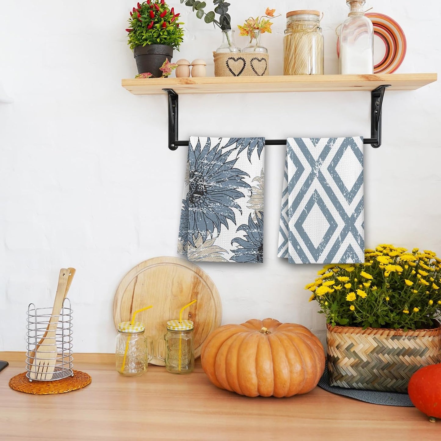 Chinoiserie Floral Kitchen Towels, Blue and White House Hand Towel Set of 2, Vintage Gifts for Home Bathroom Holiday Decor - A07