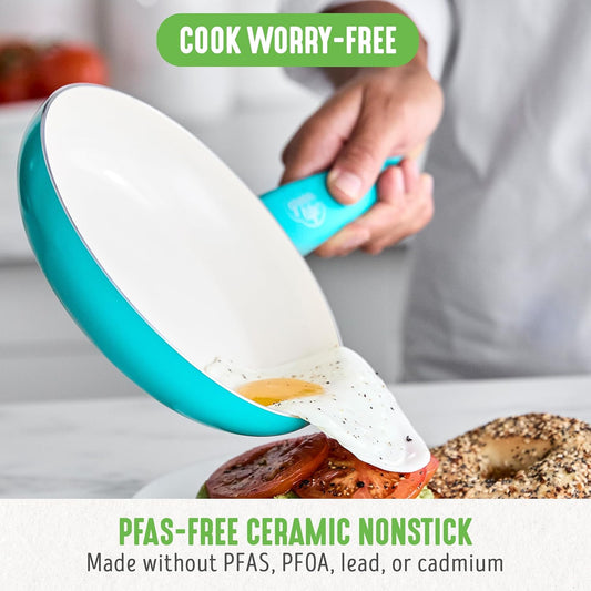 GreenLife Non Stick Fry Pan Set (7" & 10"), Non-Toxic PFAS-Free Ceramic Skillets, Dishwasher & Oven Safe, Egg Omelet Frying Pans, Stay- Cool Handles, Kitchen Home Cooking Essentials, Caribbean Blue