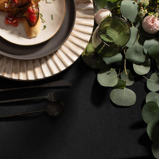 Gee Di Moda Rectangle Tablecloth - 90 x 132" Inch - Black Rectangular Table Cloth for 6 Foot Table in Washable Polyester - Great for Buffet Table, Parties, Holiday Dinner, Wedding & More