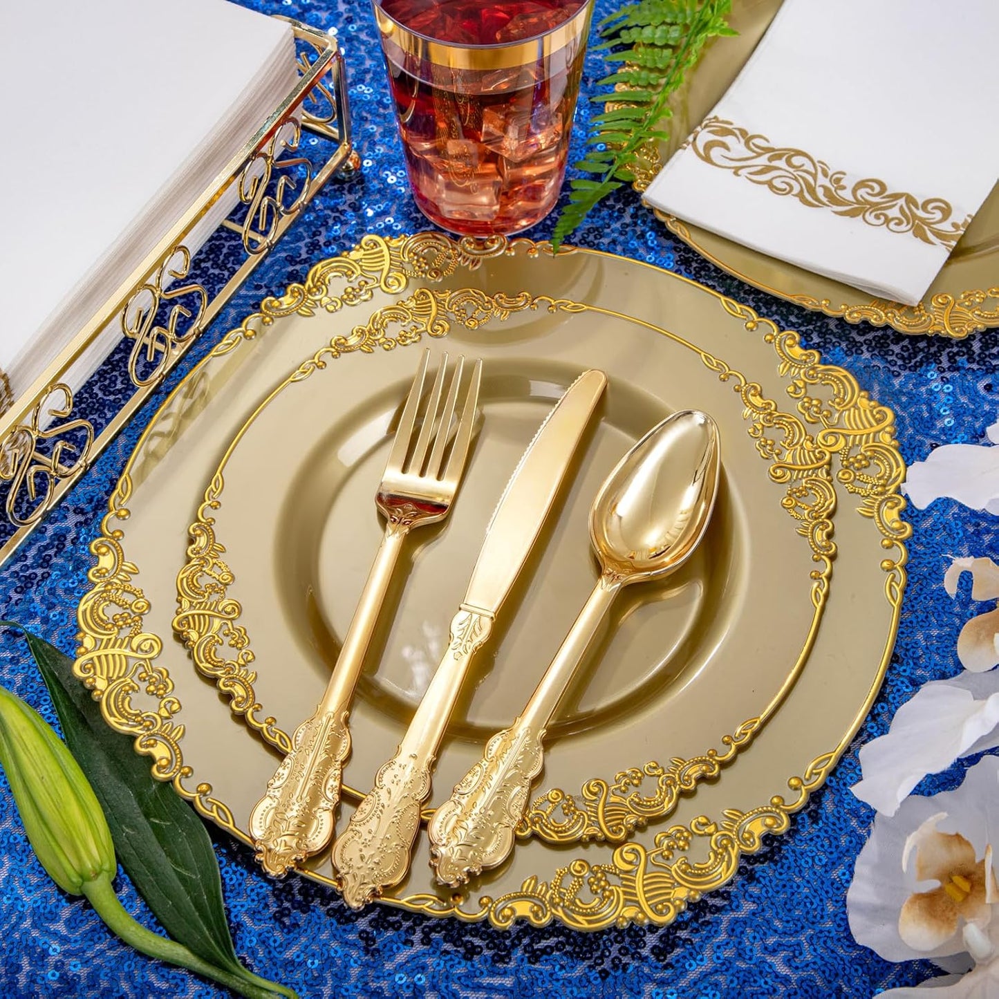 Morejoy 175PCS Solid Gold Plastic Plates with Gold Rim,gold disposable dinnerware sets Include 25 Dinner Plates,25 Dessert Plates,25 Cutlery Sets,25 Napkins Perfect for Party & Thanksgiving