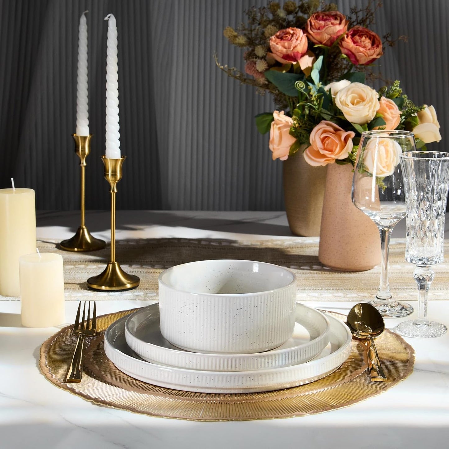 E-far 24-Piece Stoneware Dinnerware Sets, Plates and Bowls Sets for 8, Kitchen Modern Dinning Porcelain Dishes Set, Chip & Scratch Resistant, Dishwasher & Microwave Safe, Speckled White