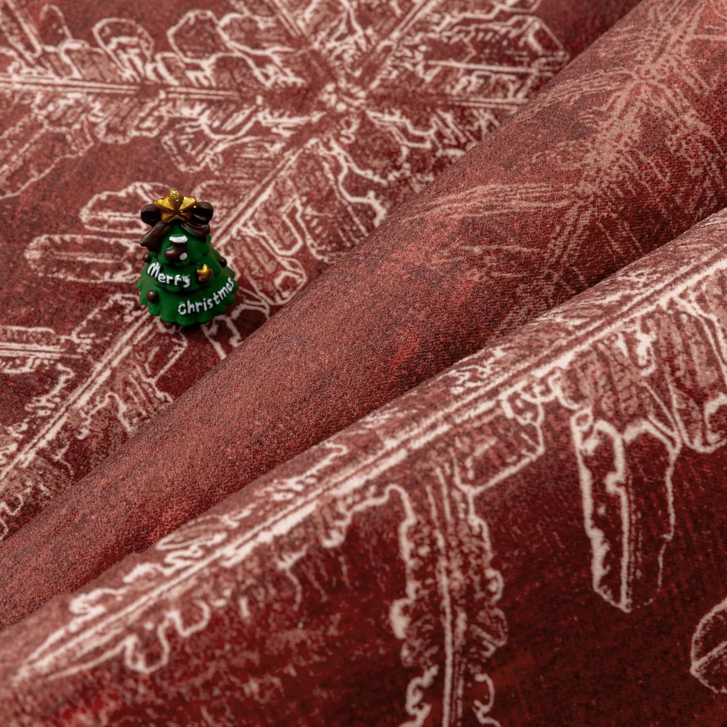 Round Area Rug 4x4 Red Christmas Entryway Carpet 4ft Circle Rug Snowflake Indoor Kitchen Washable Door Mat Living Room Carpet Decorative Holiday Decor Dining Room Bathroom