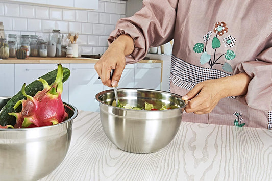 Stainless Steel Mixing Bowl Durable and Rustproof Easy Grip and Stability Design Bowl Versatile for Cooking Baking Prepping and Food Storage (20CM)