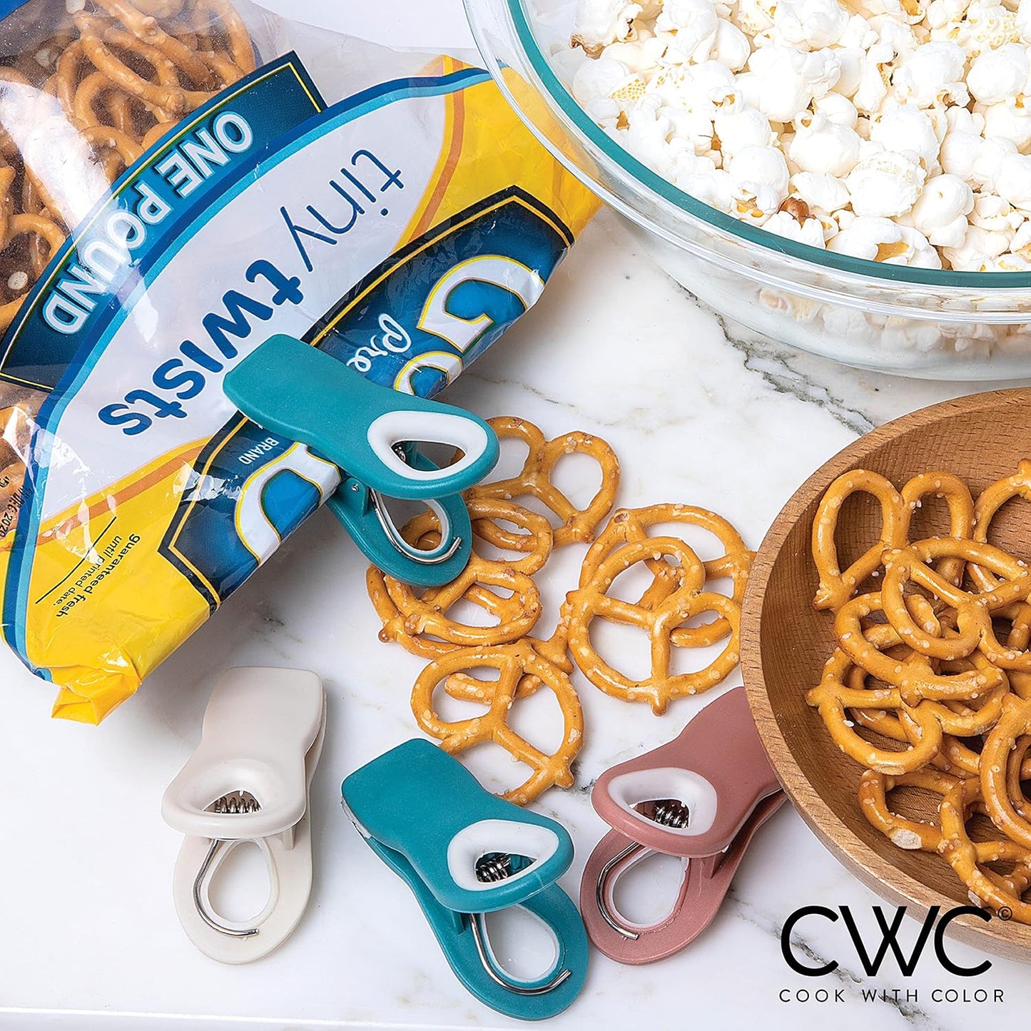 COOK WITH COLOR Bag Clips with Magnet- Food Clips, Chip Clips, Bag Clips for Food Storage with Airtight Seal Grip for Bread Bags, Snack Bags and Food Bags (Teal and Mauve, Pack of 10)