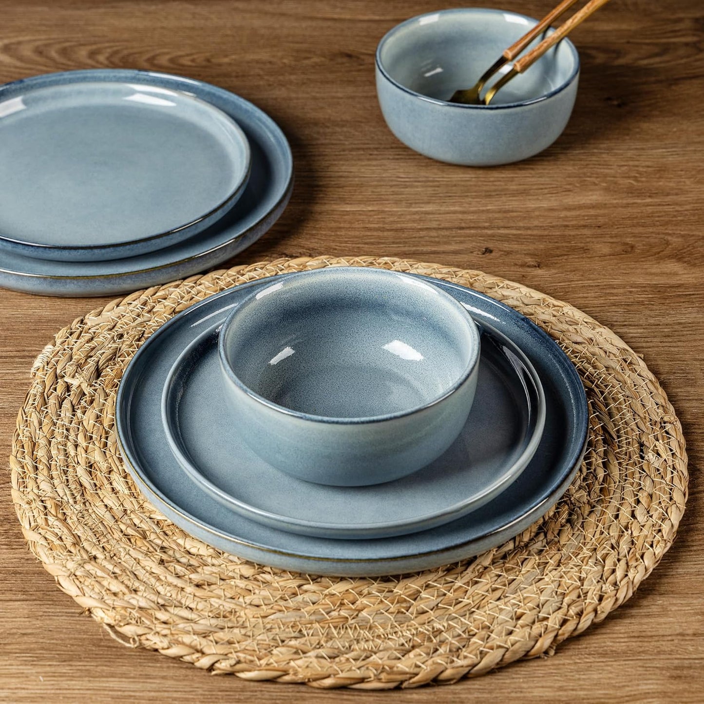 AmorArc Stoneware Dinnerware Sets for 6,Round Reactive Glaze Ceramic Plates and Bowls Set,Highly Scratch Resistant | Dishwasher & Microwave Safe Dishes Set,Service for 6 (18pc)