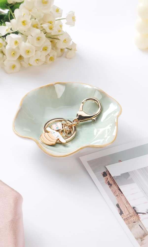 Lotus Leaf Shape Decorative Ring Tray, Small Key Bowl, Ceramic Trinket Tray Jewelry Dish Organizing Necklace Earrings, Home Decoration for Mom Best Friend Sister, Light Green.