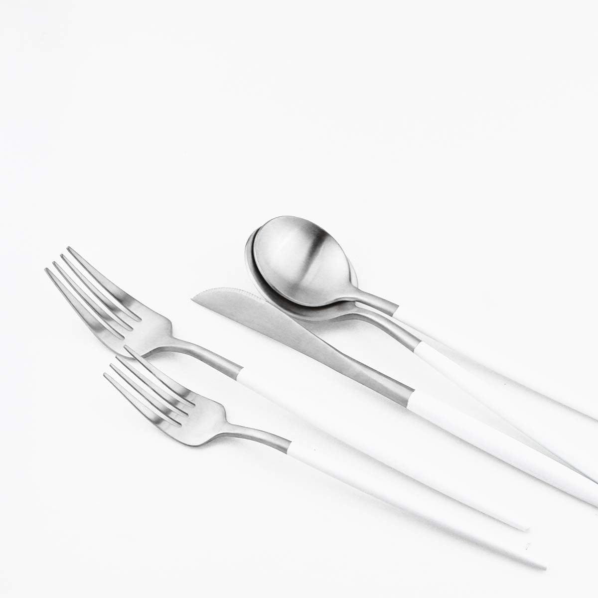 Gugrida Luxury Flatware, Royal 20 Piece Matte White Handle 18/10 Stainless Steel Tableware Sets for 4 Including Forks Spoons Knives, Camping Silverware Travel Utensils Set Cutlery (White Silver)