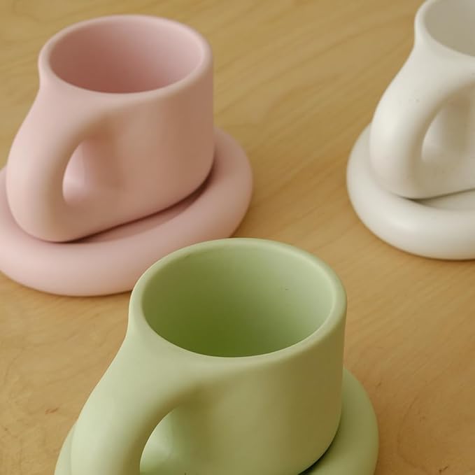 WENSHUO Chubby Funny Coffee Mug, Novelty Cute Cup and Saucer, Matte Crème, 9 oz (Mint Green)