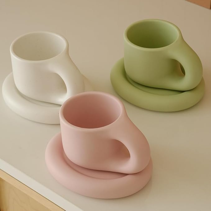 WENSHUO Chubby Funny Coffee Mug, Novelty Cute Cup and Saucer, Matte Crème, 9 oz (Mint Green)