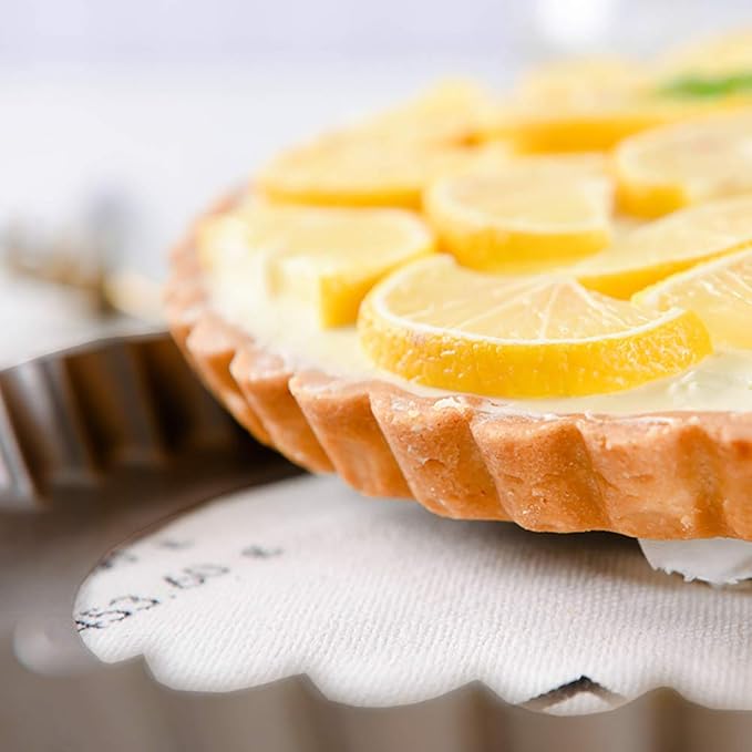 Gutsdoor Mini Tart Pan 4 Inch Heart Shape with Removable Bottom Quiche Pan Nonstick Round Quiche Pie Pan Set of 6